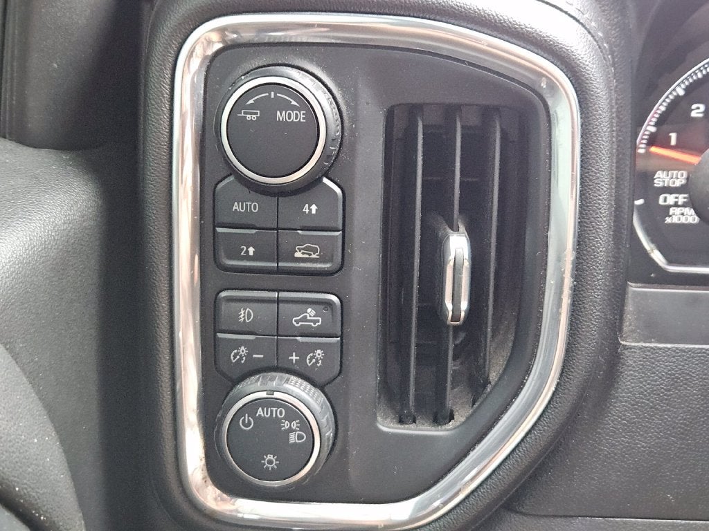 2020 Chevrolet Silverado 1500 4WD Crew Cab Short Bed RST