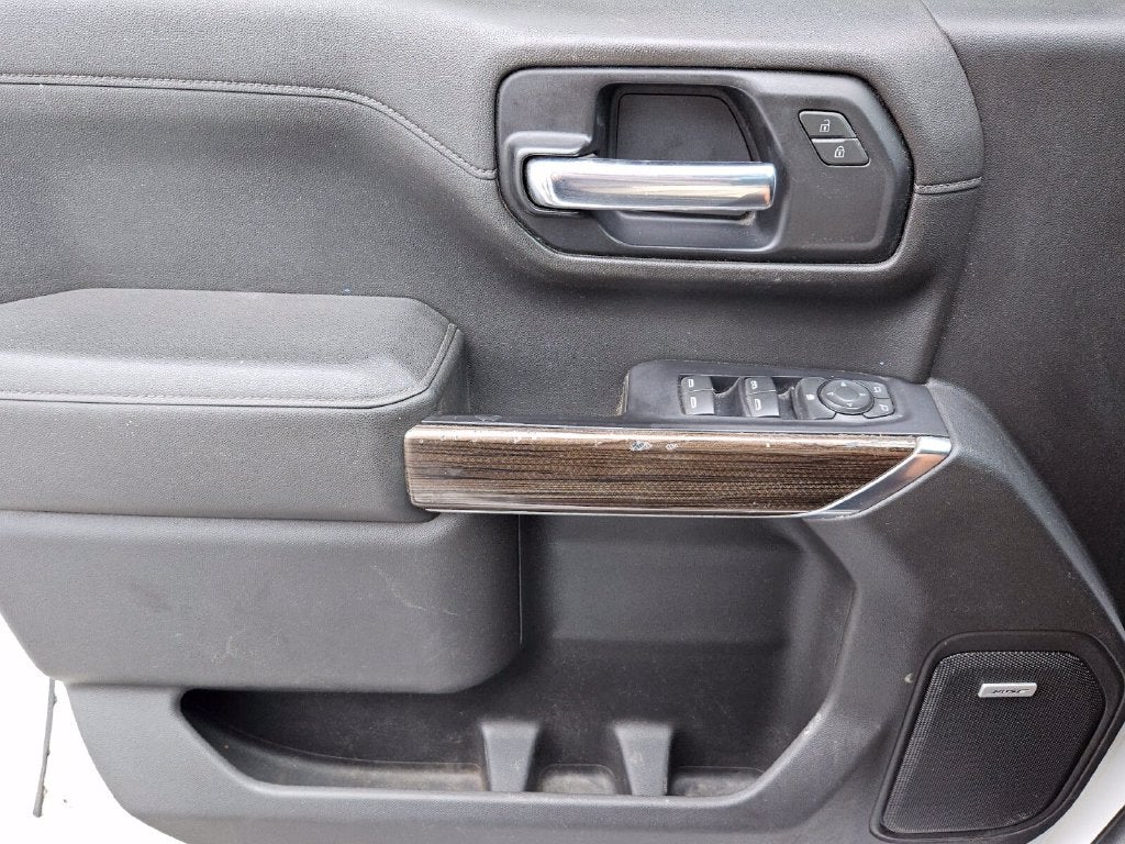 2020 Chevrolet Silverado 1500 4WD Crew Cab Short Bed RST