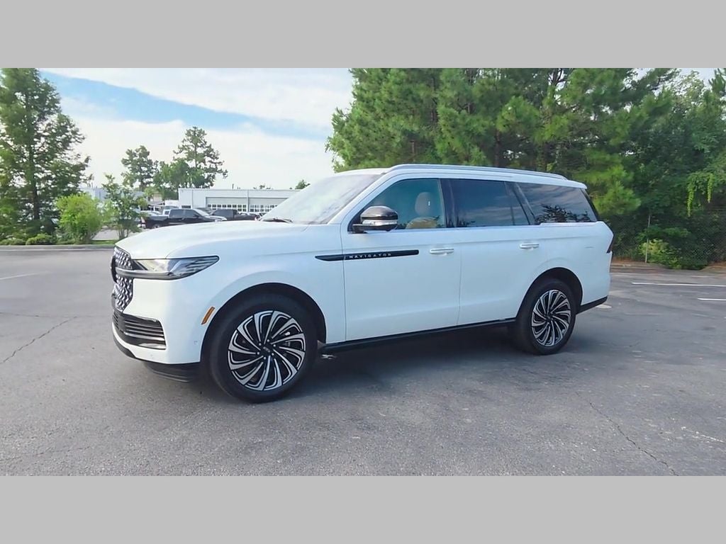 2025 Lincoln Navigator Black Label