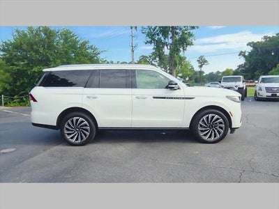 2025 Lincoln Navigator Black Label