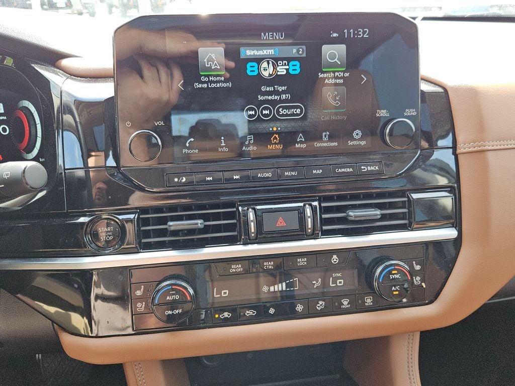 2025 Nissan Pathfinder Platinum FWD