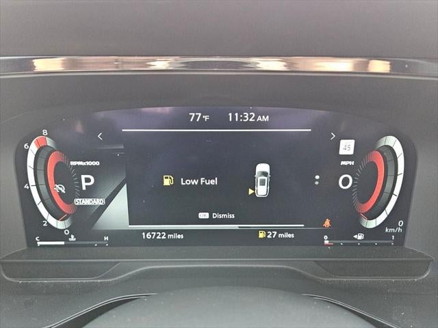 2025 Nissan Pathfinder Platinum FWD