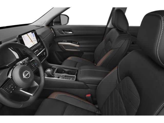 2025 Nissan Pathfinder Platinum FWD