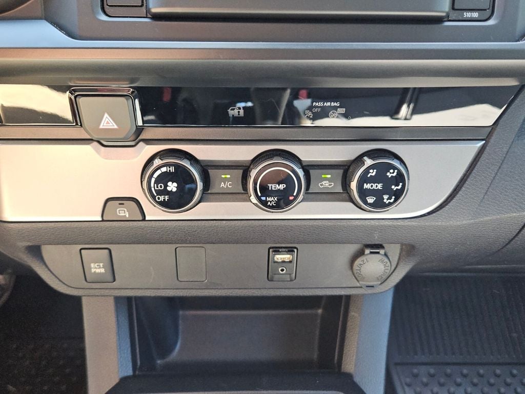 2018 Toyota Tacoma SR