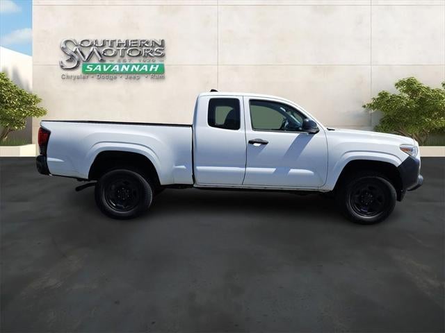 2018 Toyota Tacoma SR