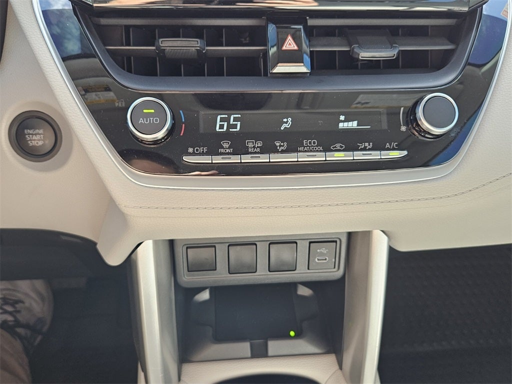 2024 Toyota Corolla Cross LE