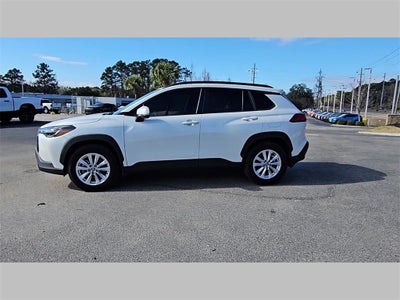 2024 Toyota Corolla Cross LE