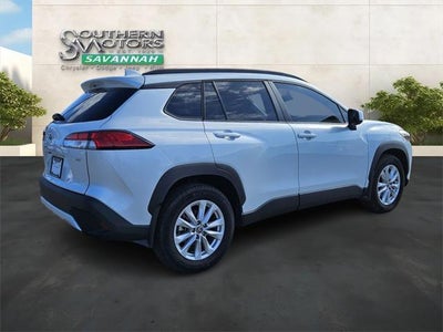 2024 Toyota Corolla Cross LE