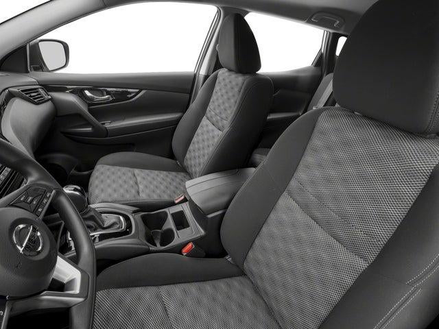 2017 Nissan Rogue Sport SV