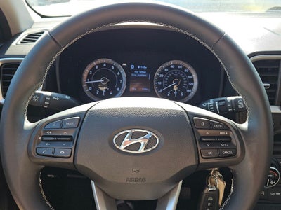2022 Hyundai Venue SEL