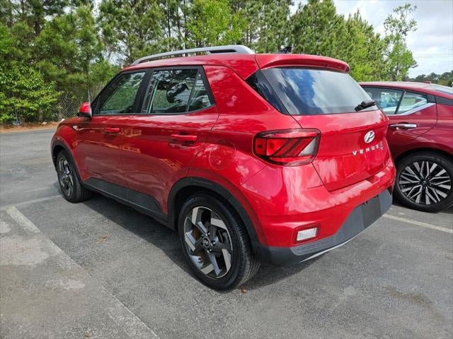 2022 Hyundai Venue SEL