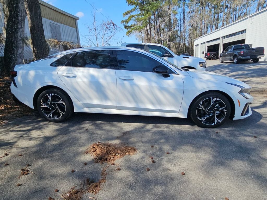 2025 Kia K5 GT-Line