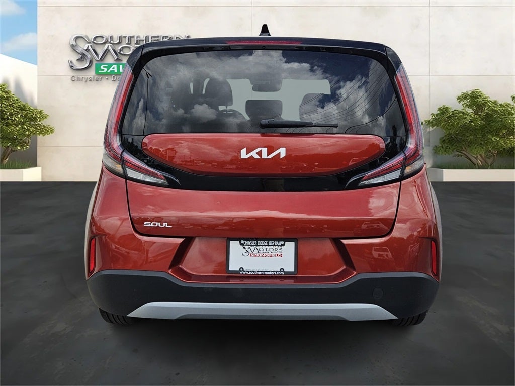 2023 Kia Soul LX