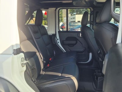 2025 Jeep Wrangler 4-Door Summit 4x4