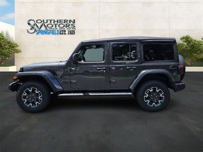 2025 Jeep Wrangler 4-Door Sahara 4x4