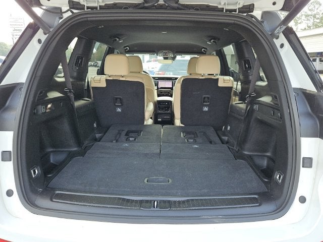 2025 Jeep Grand Cherokee L Limited 4x2