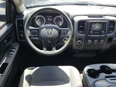 2024 RAM 1500 Classic Tradesman Crew Cab 4x4 5'7' Box