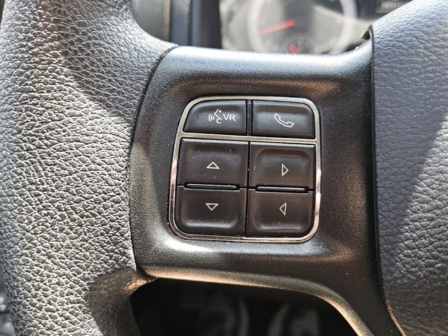 2024 RAM 1500 Classic Tradesman Crew Cab 4x4 5'7' Box