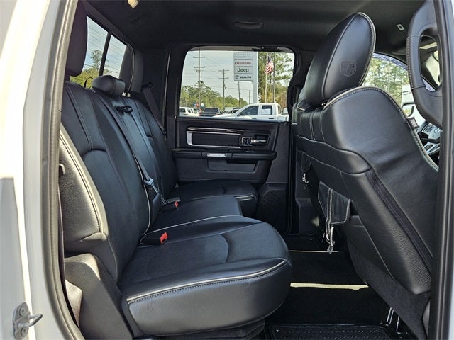 2017 RAM 1500 Limited Crew Cab 4x4 5'7' Box