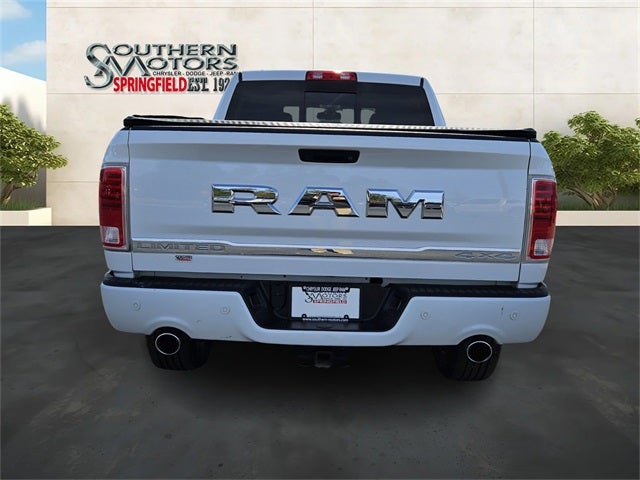 2017 RAM 1500 Limited Crew Cab 4x4 5'7' Box