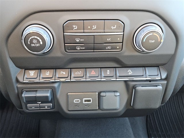 2025 Chevrolet Silverado 2500HD 4WD Crew Cab Standard Bed Custom