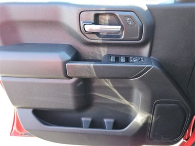 2025 Chevrolet Silverado 2500HD 4WD Crew Cab Standard Bed Custom