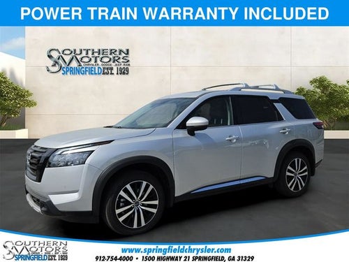 2025 Nissan Pathfinder Platinum FWD