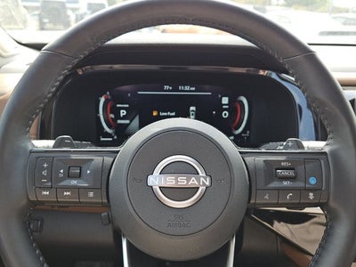2025 Nissan Pathfinder Platinum FWD