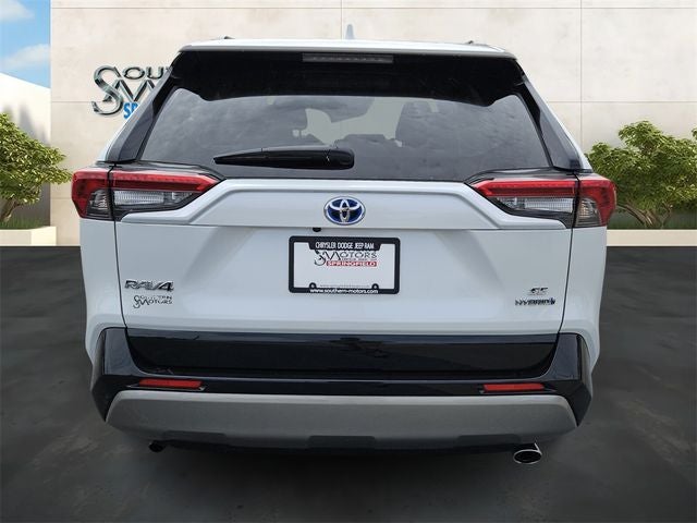 2023 Toyota RAV4 Hybrid SE