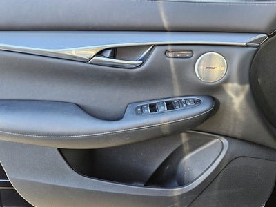 2024 INFINITI QX50 LUXE