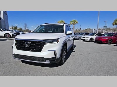 2025 Honda Pilot Touring
