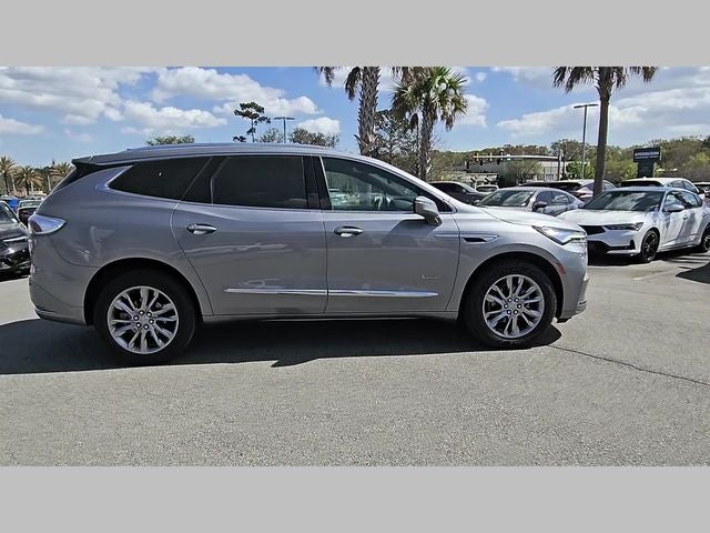 2024 Buick Enclave Avenir