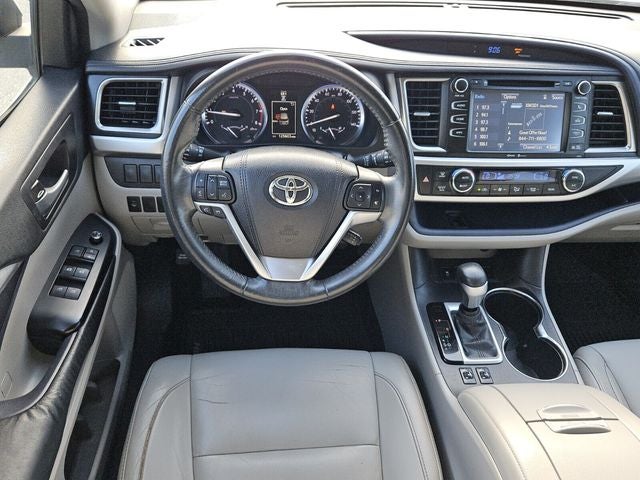 2015 Toyota Highlander XLE V6