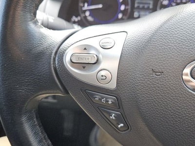 2017 INFINITI QX70 Base