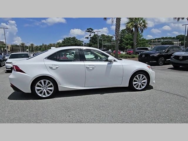 2016 Lexus IS 300