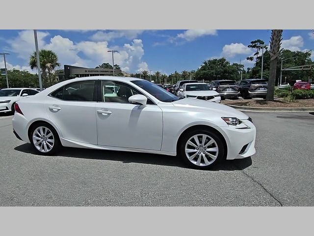 2016 Lexus IS 300