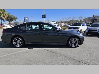 2017 BMW 7 Series 740i