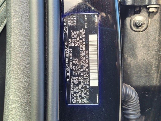 2021 Volvo XC40 Momentum