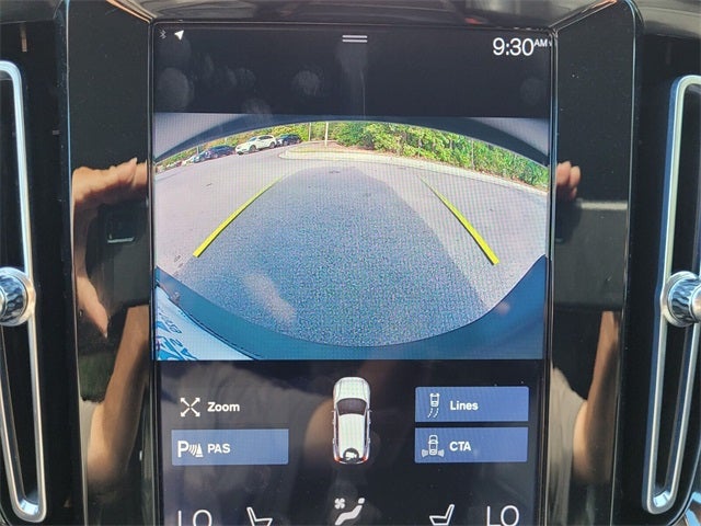 2021 Volvo XC40 Momentum