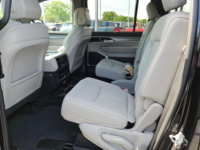 2026 Jeep Grand Wagoneer Limited Altitude