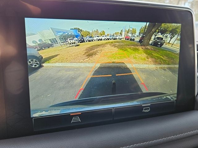 2022 GMC Yukon XL SLE