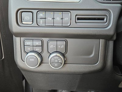 2022 GMC Yukon XL SLE