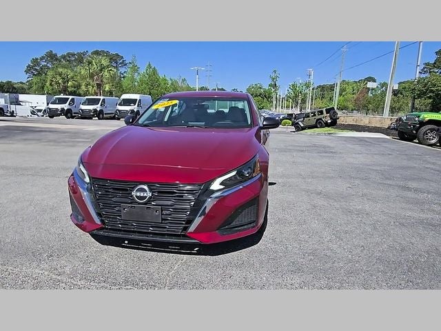 2025 Nissan Altima 2.5 SV
