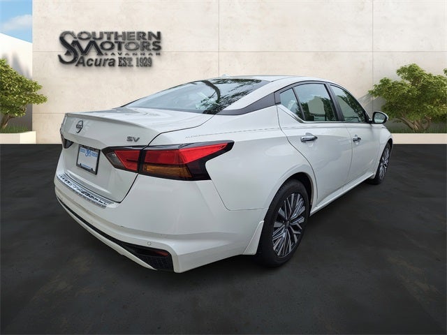 2023 Nissan Altima 2.5 SV
