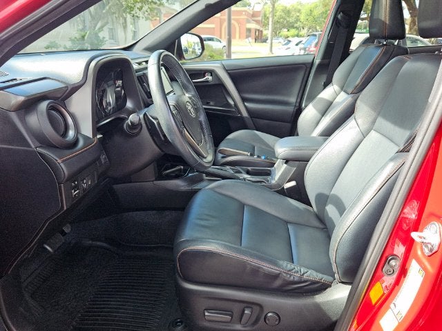 2016 Toyota RAV4 SE