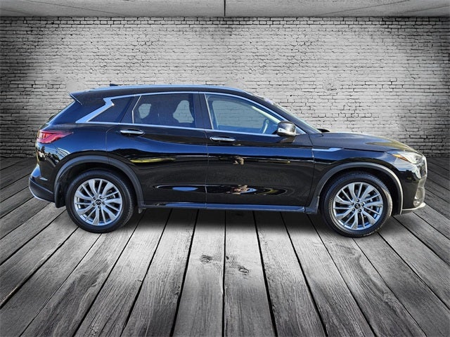 2024 INFINITI QX50 LUXE