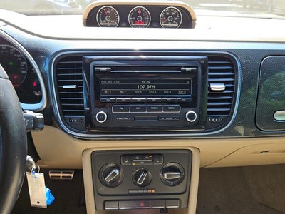 2013 Volkswagen Beetle Convertible 2.0 TSi