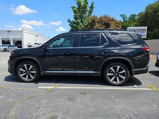 2025 Honda Pilot Touring