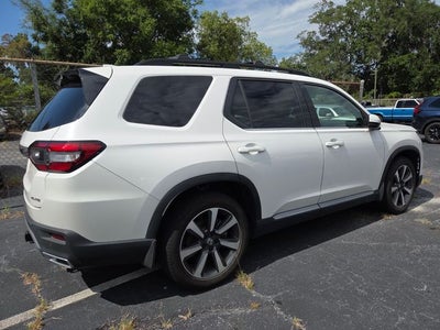 2025 Honda Pilot Elite