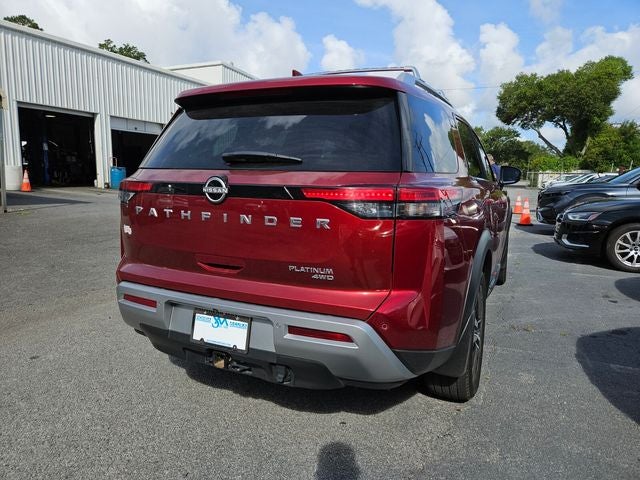 2025 Nissan Pathfinder Platinum